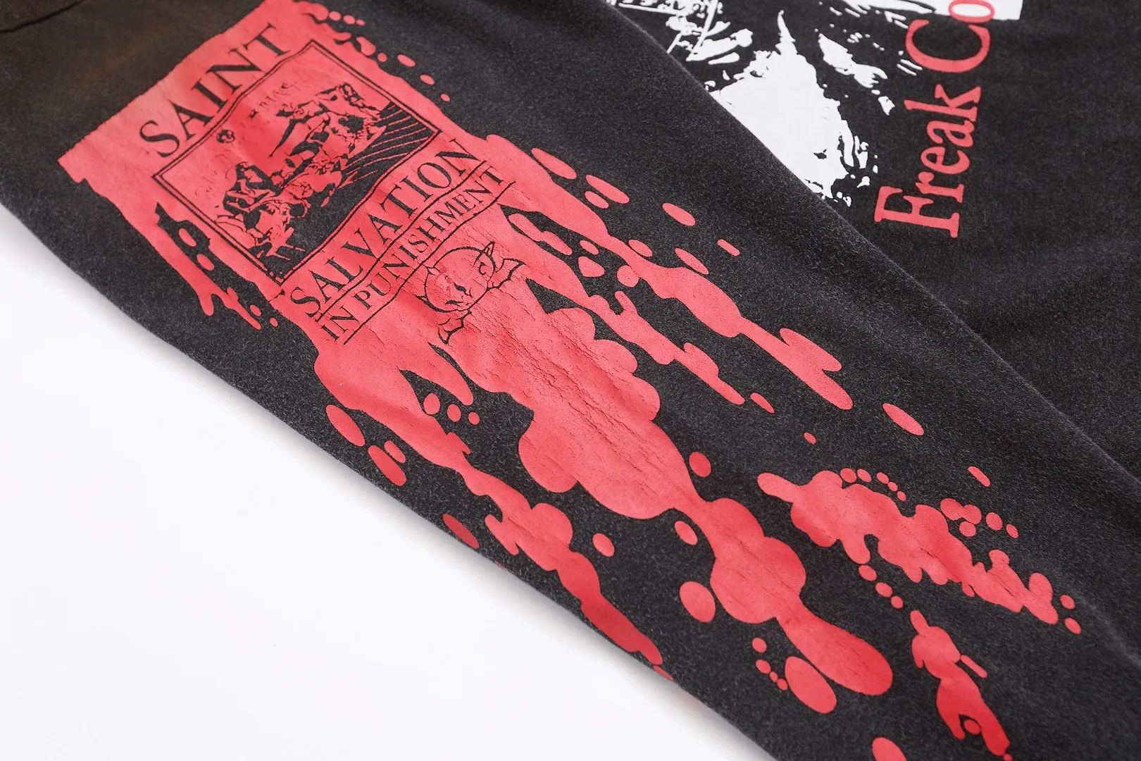 SAINT MICHAEL Retro Skull Throne Print Washed Distressed Bottoming Shirt Casual Loose Long Sleeve T-shirt Fabric: 260g Style Number: SM656 Size: S-M-L-XL Color: Black Price: P156